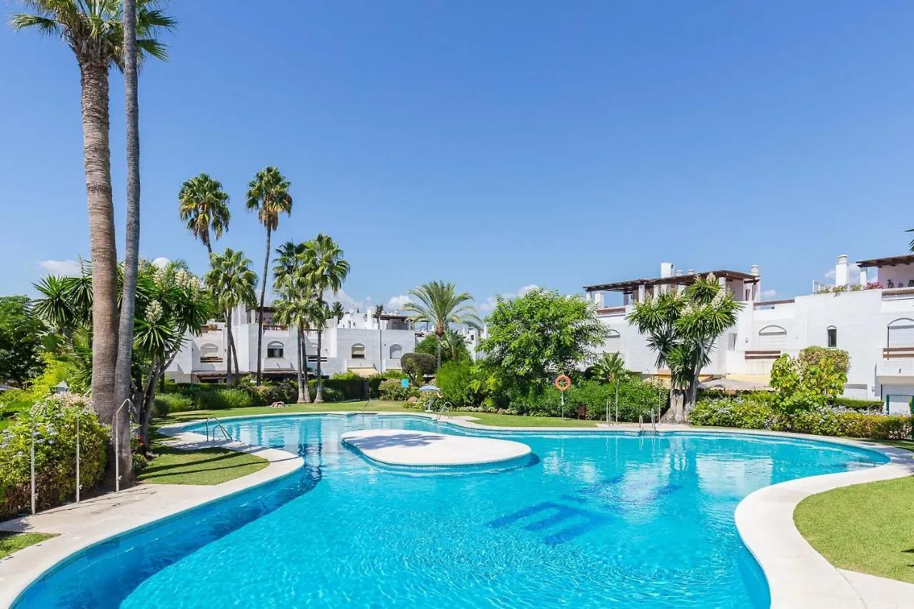 Charming Beachside Townhouse In San Pedro A Lovely Retreat Steps From The Shore Marbella Holiday home