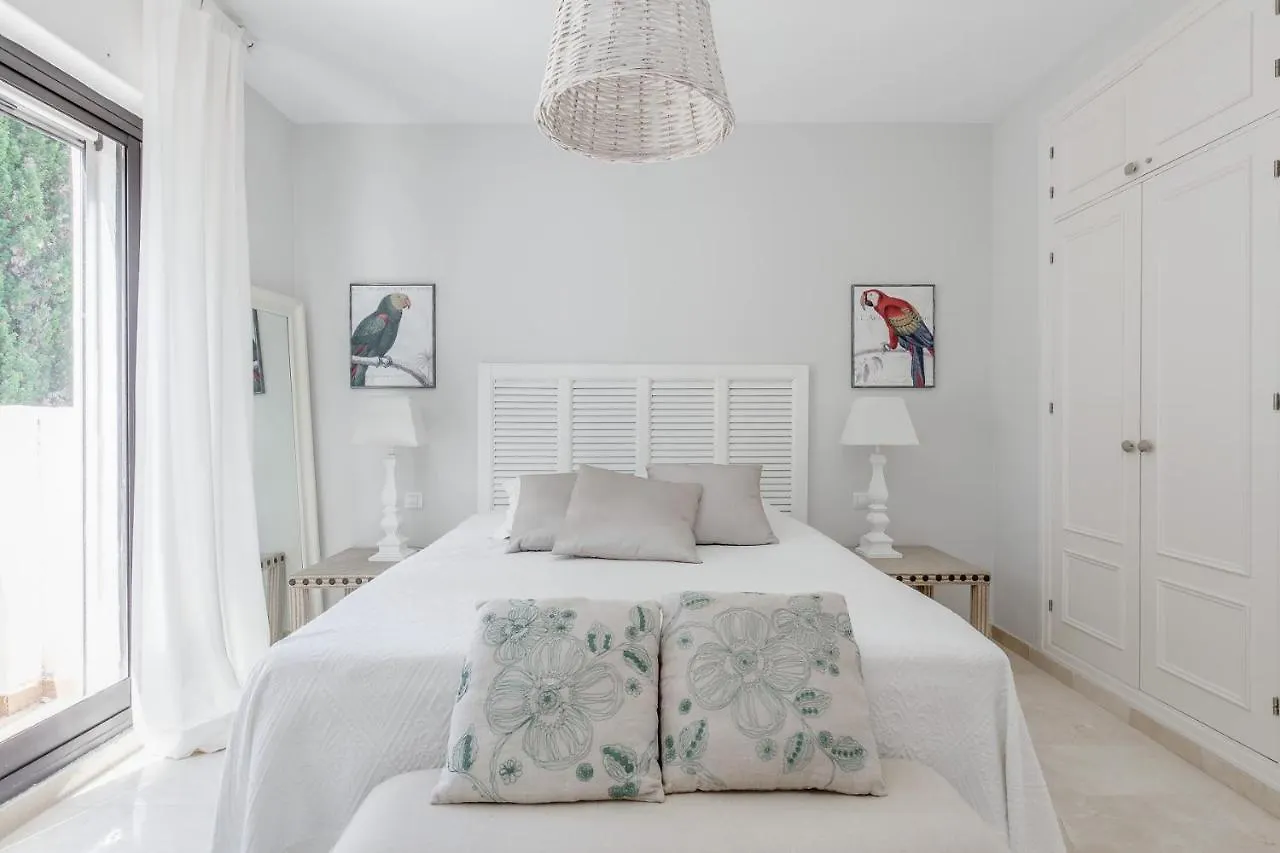 Charming Beachside Townhouse In San Pedro A Lovely Retreat Steps From The Shore Marbella Holiday home